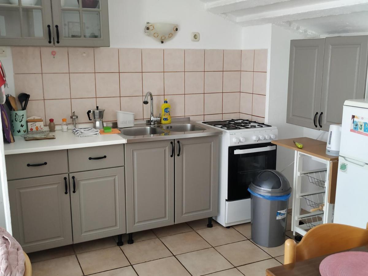 Apartmani Zlatko Пула Экстерьер фото