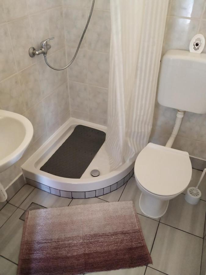 Apartmani Zlatko Пула Экстерьер фото