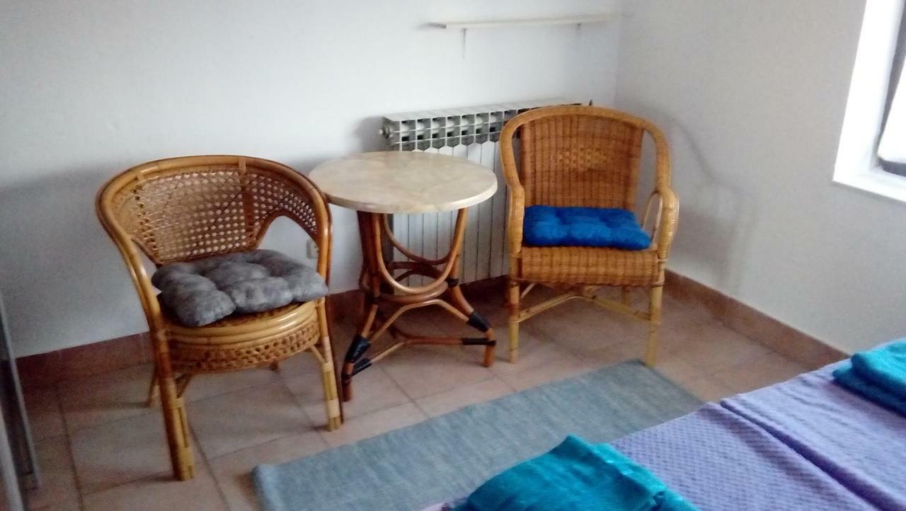 Apartmani Zlatko Пула Экстерьер фото