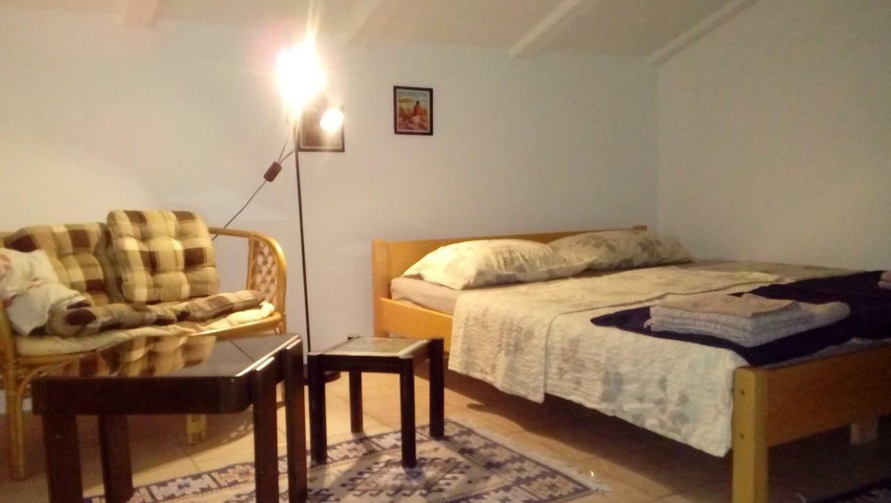 Apartmani Zlatko Пула Экстерьер фото